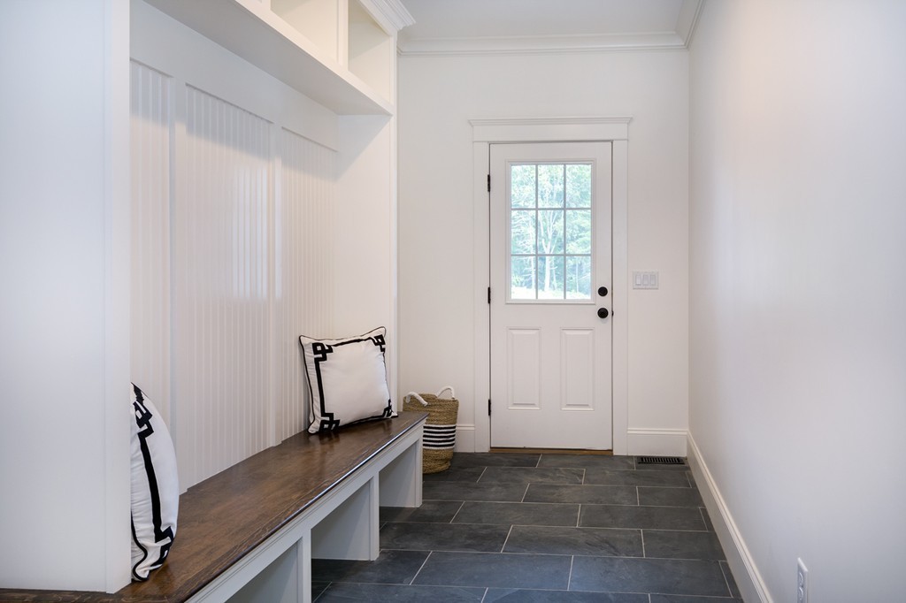 3 Studley Farm Road Hingham, MA 02043 - Photo 5 of 30 Gallery Image 5