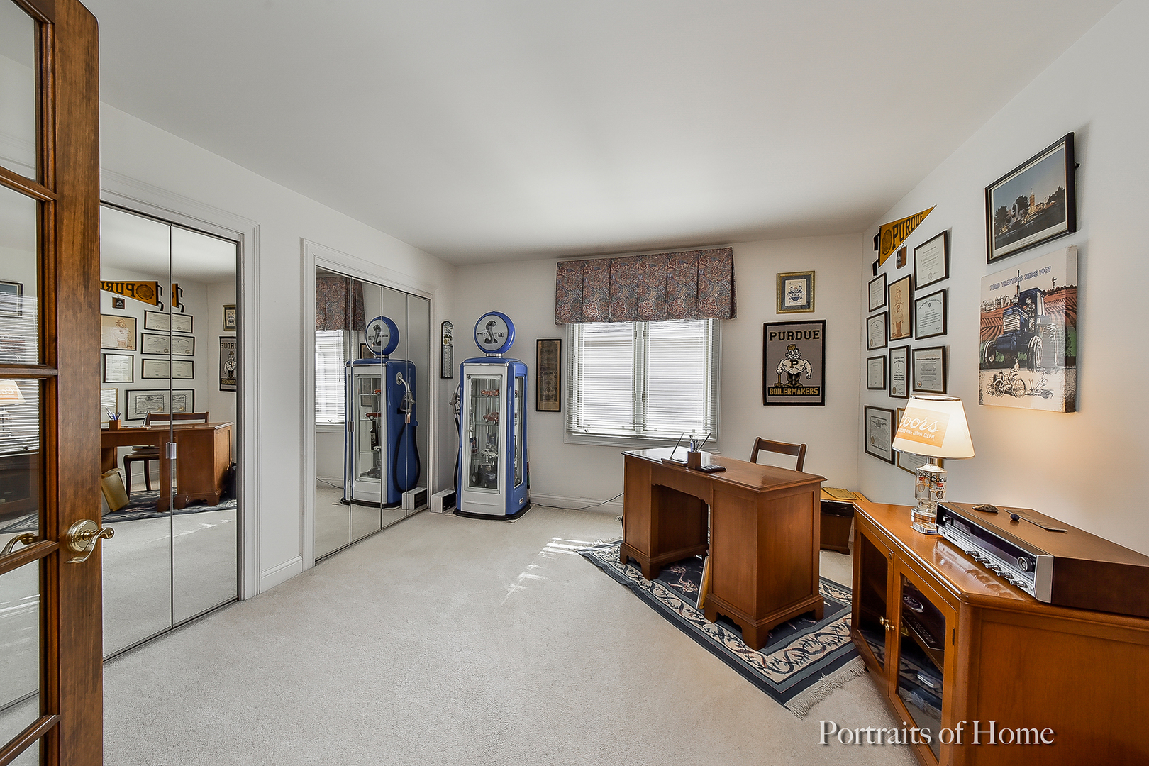 1508 East Bailey Road Naperville, IL 60565 - Photo 10 of 17 a view of a livingroom with workspace and a window