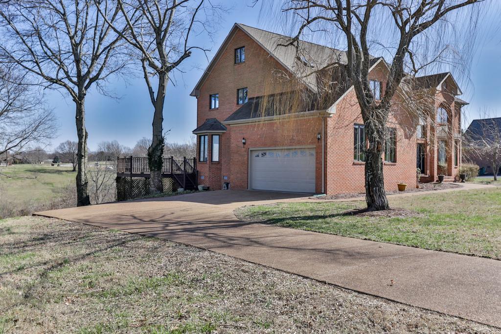 3404 Hunters Ridge Road Columbia, TN 38401 - Photo 4 of 23 Gallery Image 4