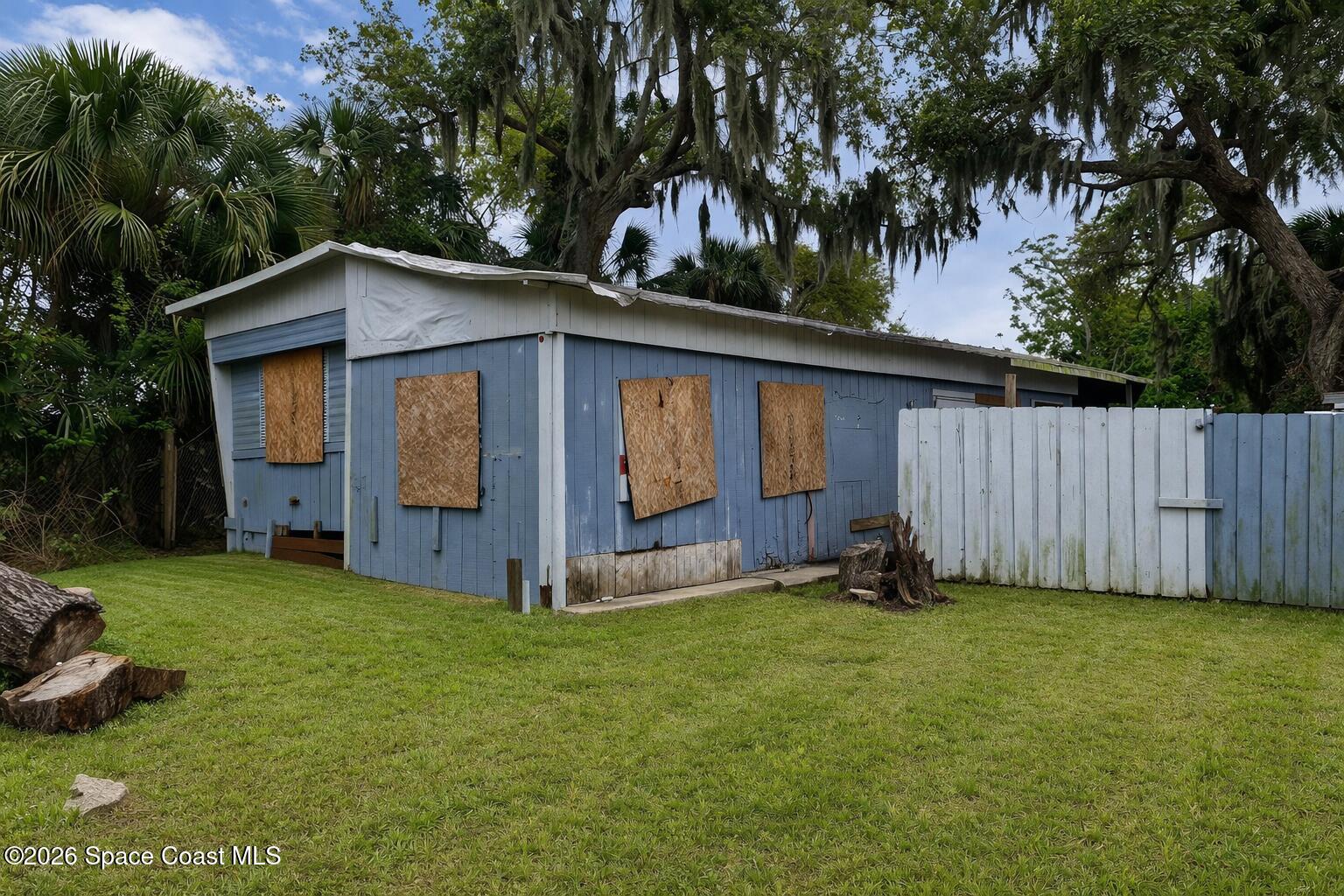 6969 Melaleuca Road Cocoa, FL 32927 - Photo 4 of 10 Front of Property