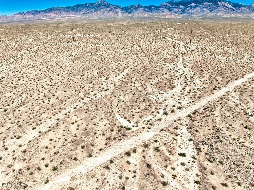 1400 West Sapphire Road Pahrump, NV 89060 - Photo 6 of 14