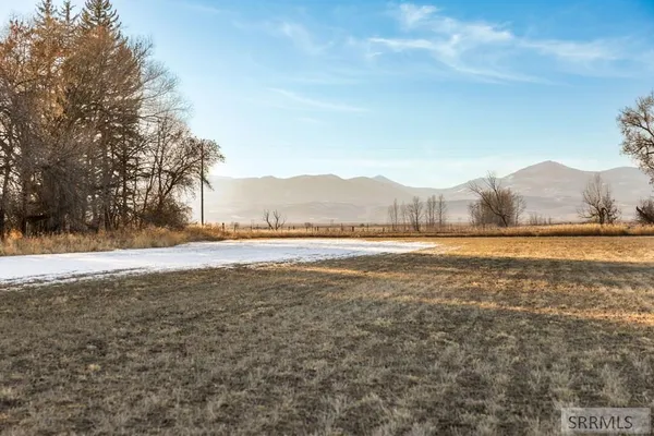 $165,000 | 147 Patriot Lane, Dingle, ID 83233
