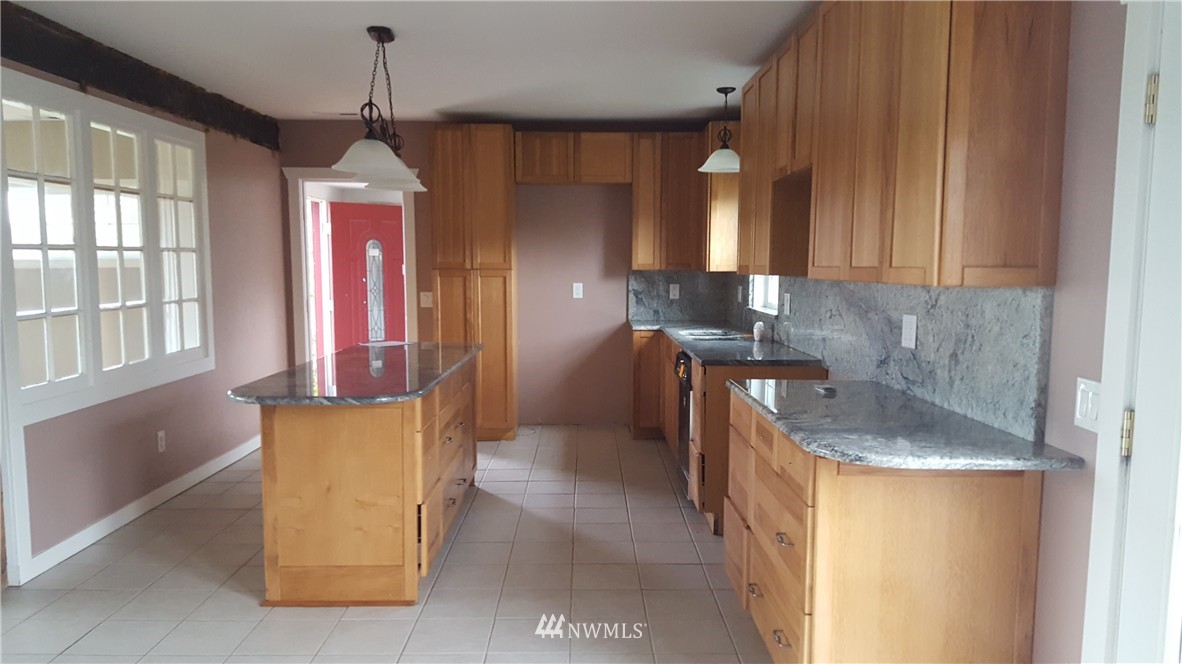 22416 Mud Lake Road Mount Vernon, WA 98273 - Photo 5 of 25 Gallery Image 5