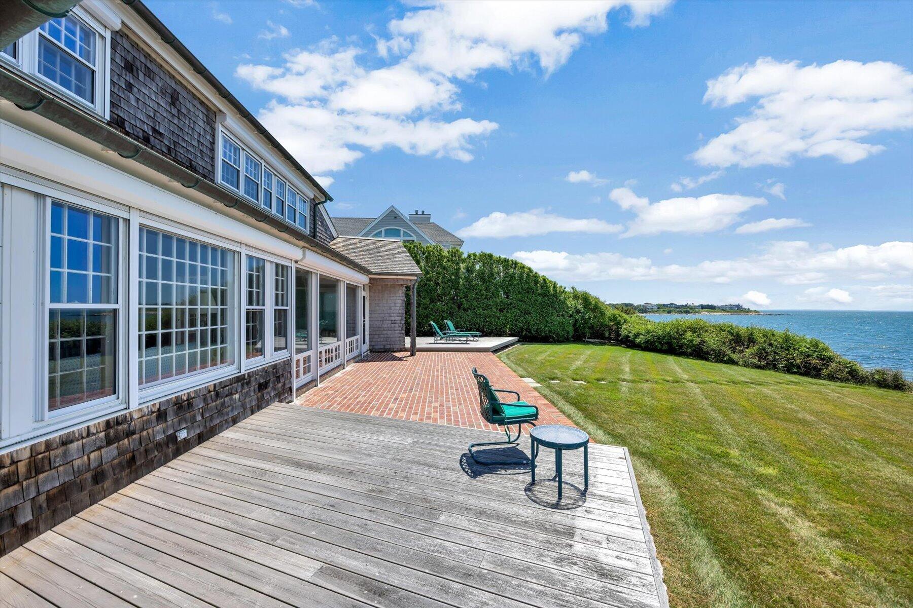 31 Sunset Point Road North Falmouth, MA 02556 - Photo 45 of 49 Multiple Seating Areas
