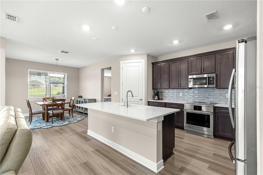 8983 Southwest 57th Pl Road Ocala, FL 34481 - Photo 14 of 51