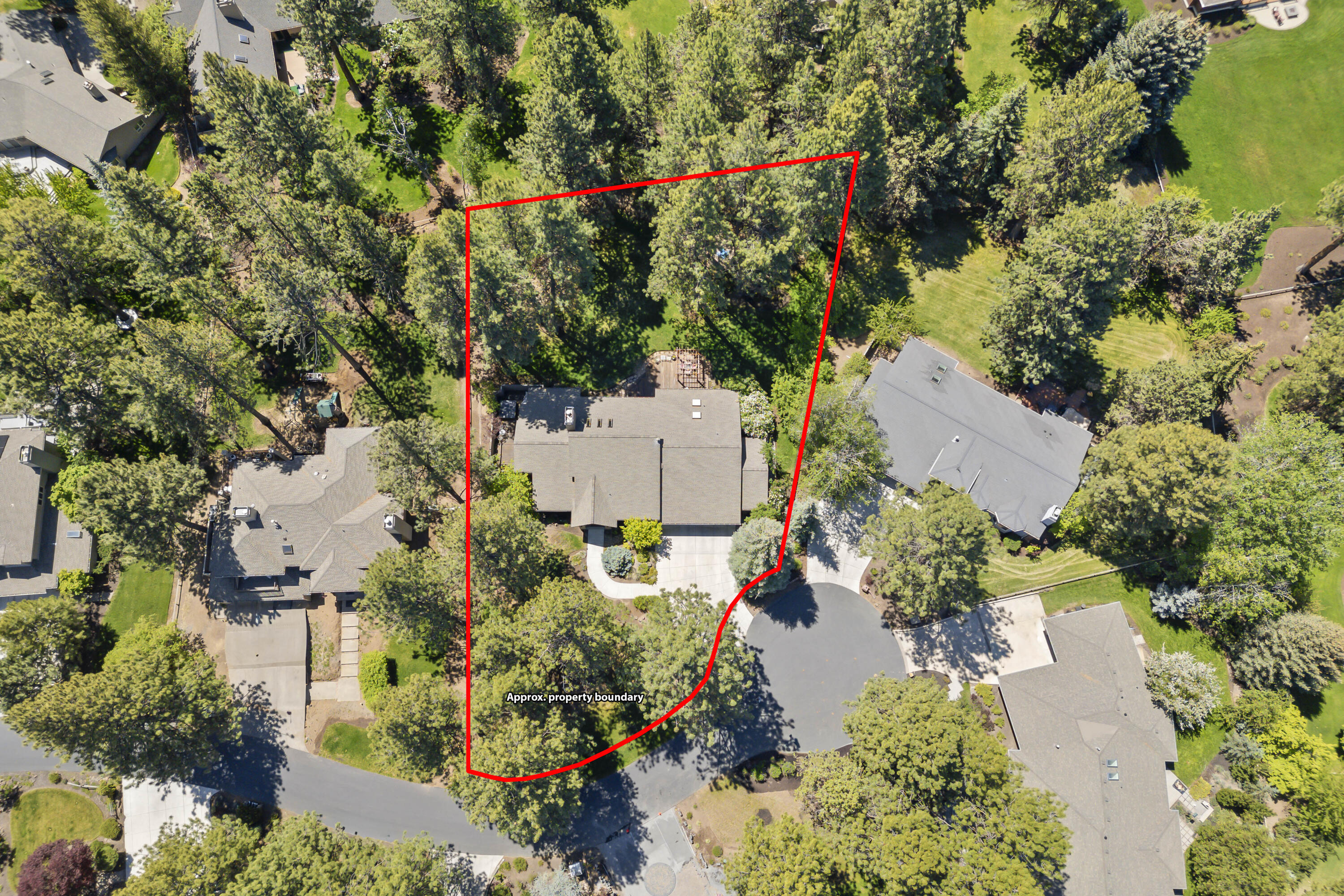 20435 Powder Mountain Court Bend, OR 97702 - Photo 4 of 38 DJI_0274-Edit