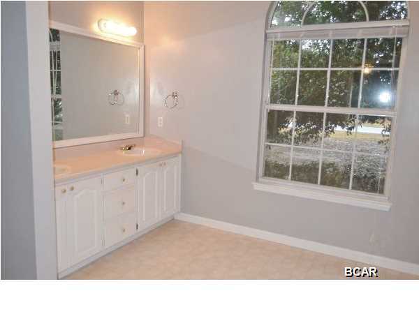 1704 Sutherland Road Lynn Haven, FL 32444 - Photo 16 of 25 Gallery Image 16