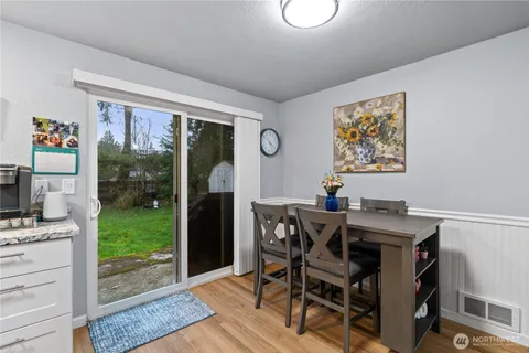 $499,900 | 10221-10223 146th Street East, Unit 10221, Puyallup, WA 98375