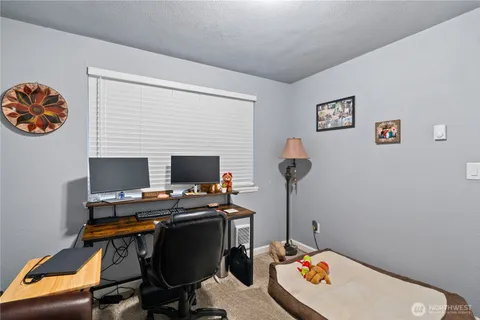 $499,900 | 10221-10223 146th Street East, Unit 10221, Puyallup, WA 98375