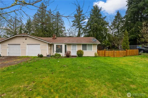 $499,900 | 10221-10223 146th Street East, Unit 10221, Puyallup, WA 98375