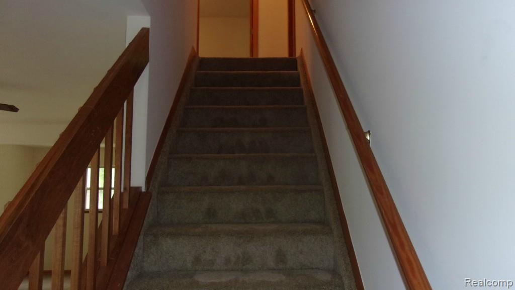 9125 Maple Road Algonac, MI 48001 - Photo 16 of 30 101_3318.jpg