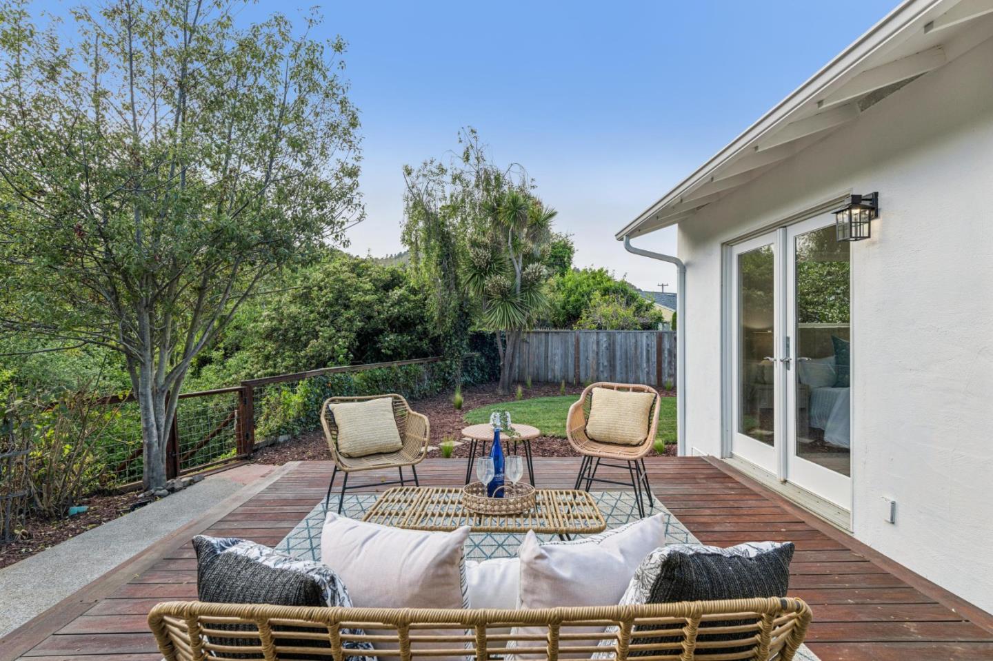 898 Standish Road Pacifica, CA 94044 - Photo 35 of 52