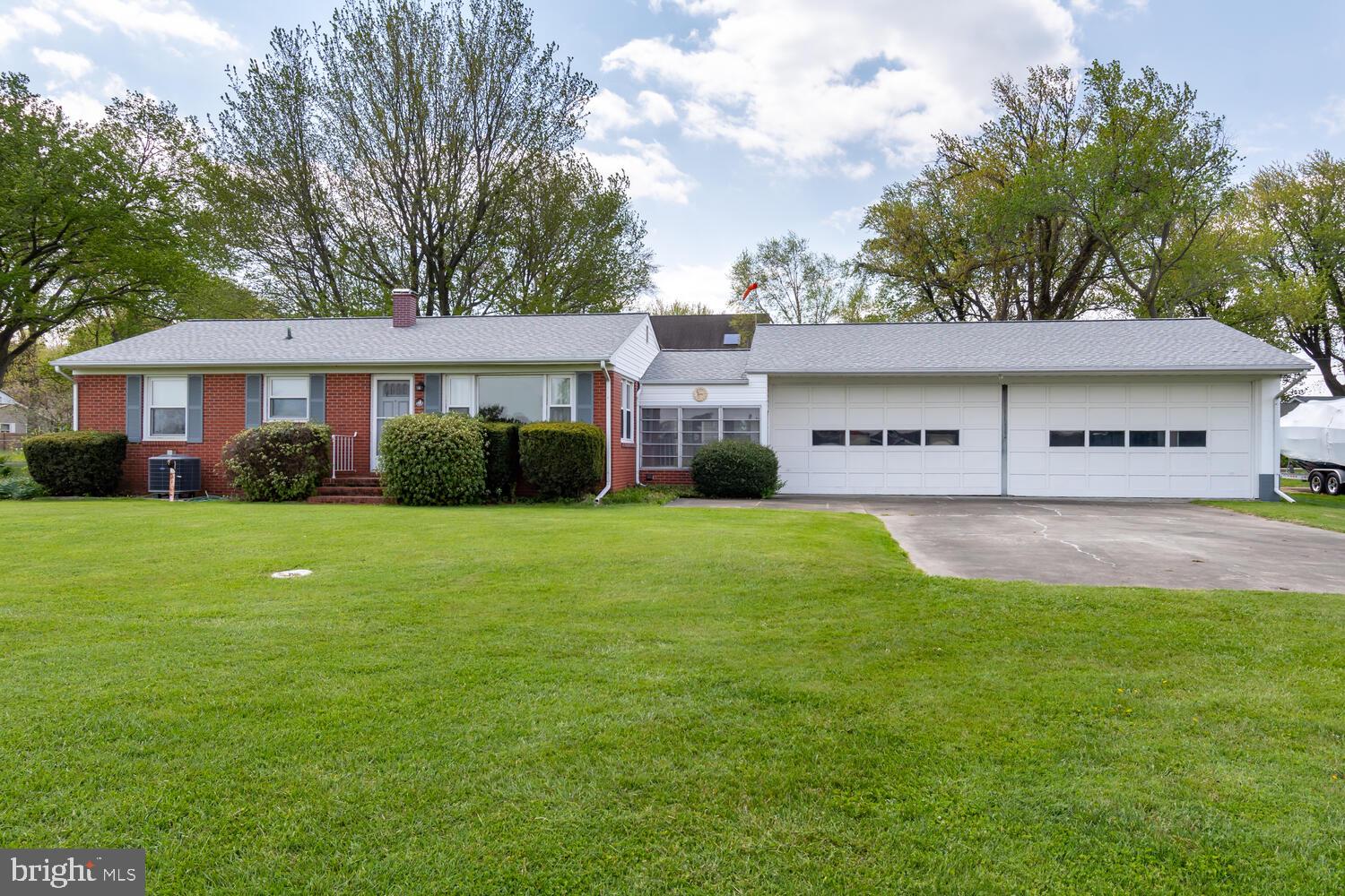 512 Kentmorr Road Stevensville, MD 21666 - Photo 33 of 34 Exterior air strip side with patio