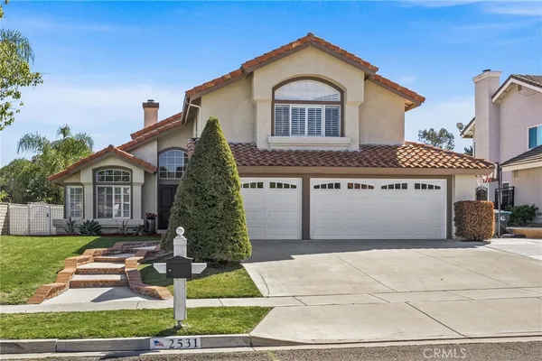 $949,500 | 2531 Vía Pacifica, Corona, CA 92882