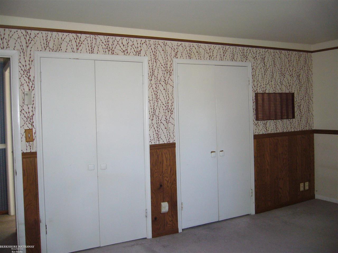 4221 Highland Road Milford, MI 48380 - Photo 21 of 33 50028301-20.JPG