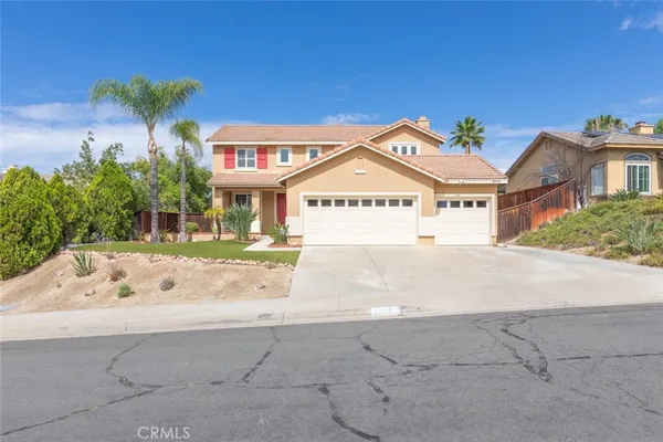 $669,900 | 39909 Candy Apple Way, Murrieta, CA 92562