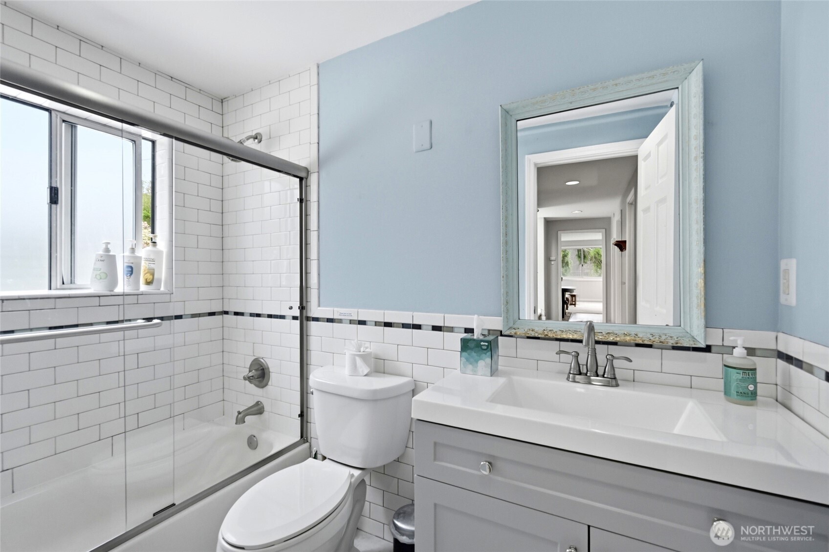 2107 North 63rd Street Seattle, WA 98103 - Photo 35 of 40 Gallery Image 35