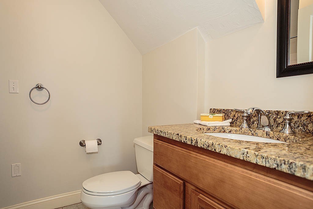 69 Davis Road, Unit 69 Belmont, MA 02478 - Photo 13 of 20 Gallery Image 13