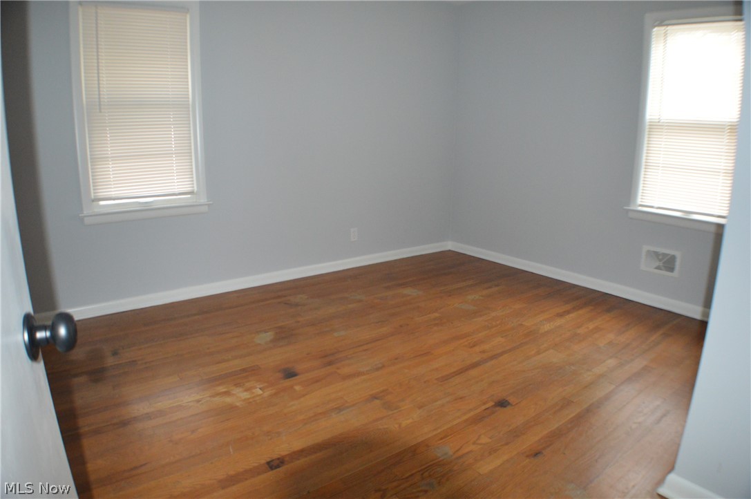 1332 Inman Street Akron, OH 44306 - Photo 12 of 30