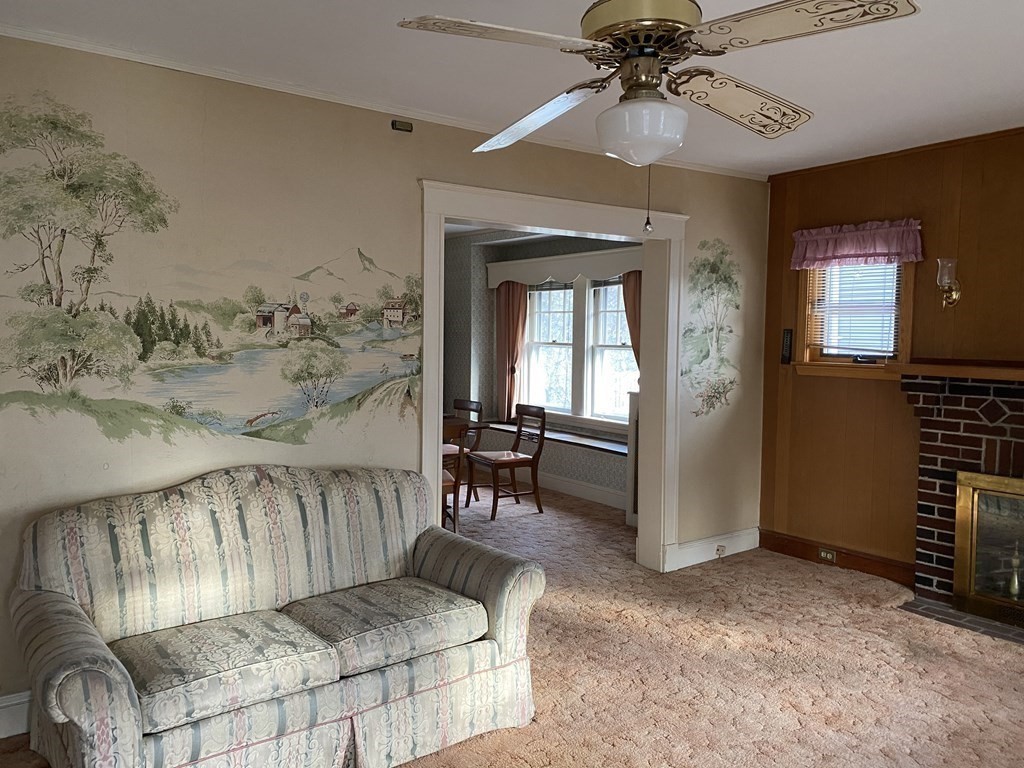 33 Bower Road Braintree, MA 02184 - Photo 8 of 28 Gallery Image 8