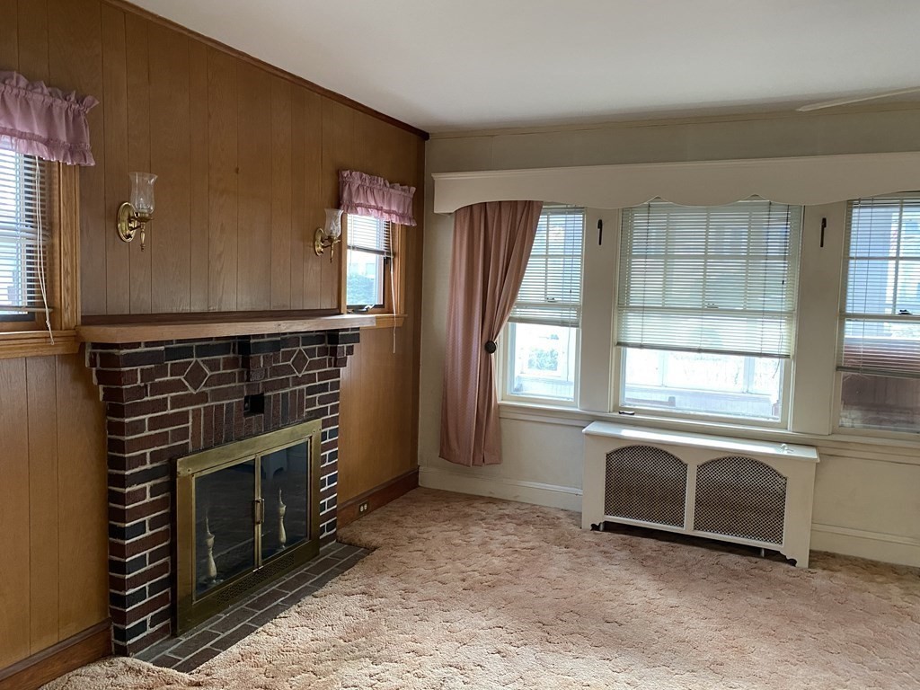 33 Bower Road Braintree, MA 02184 - Photo 9 of 28 Gallery Image 9