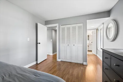 $225,000 | 4607 Kings Walk Drive, Unit 1B, Rolling Meadows, IL 60008