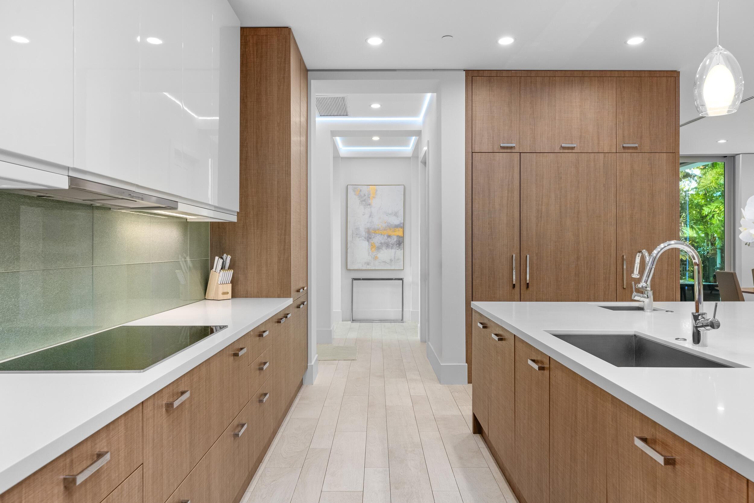 1005 Bucida Road Delray Beach, FL 33483 - Photo 11 of 58 Kitchen 7