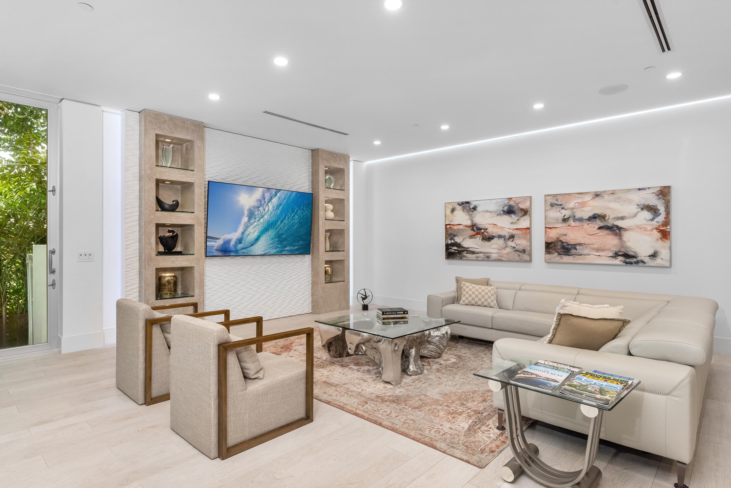 1005 Bucida Road Delray Beach, FL 33483 - Photo 4 of 58 Living Area 2