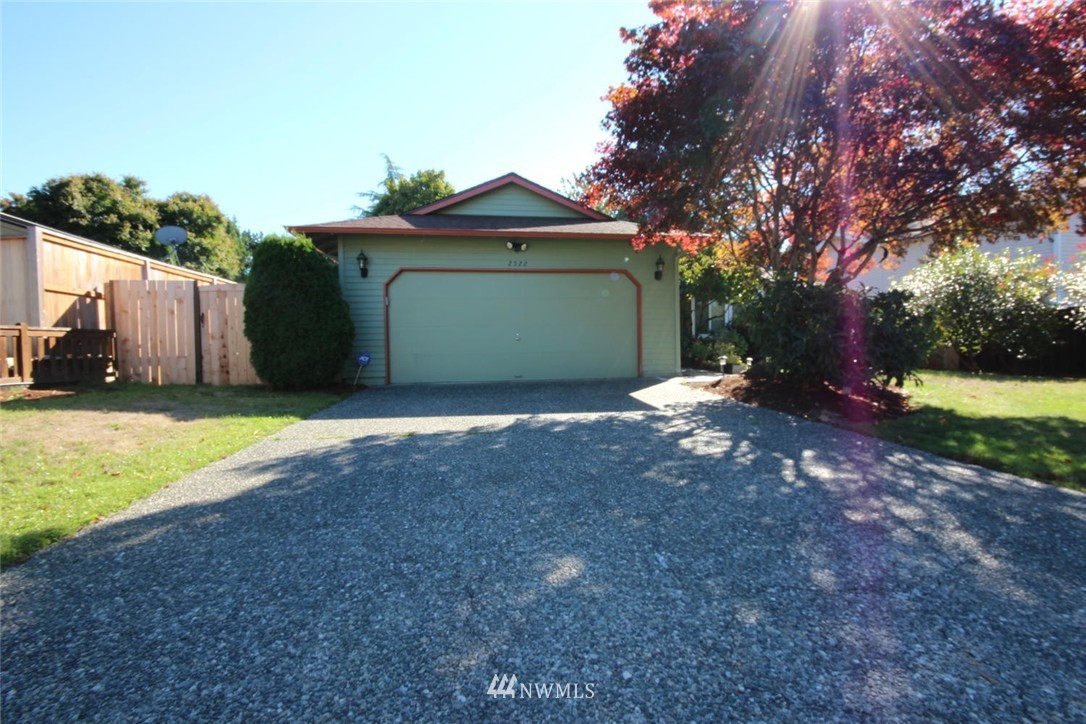 2522 167th Place Southeast Bothell, WA 98012 - Photo 2 of 24