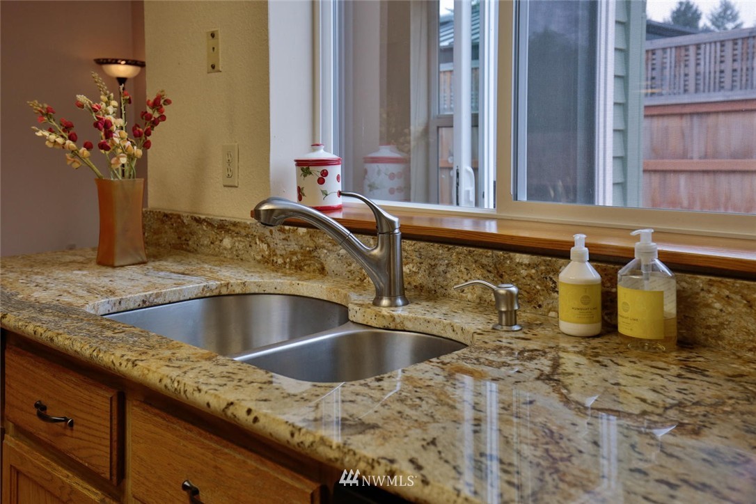 2522 167th Place Southeast Bothell, WA 98012 - Photo 13 of 24