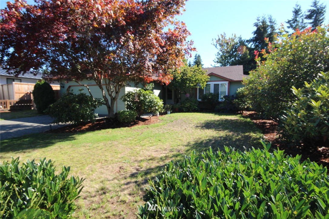 2522 167th Place Southeast Bothell, WA 98012 - Photo 5 of 24