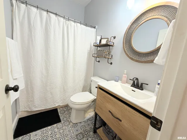 $155,000 | 23 Arthur Jones Avenue, New Berlin, IL 62670