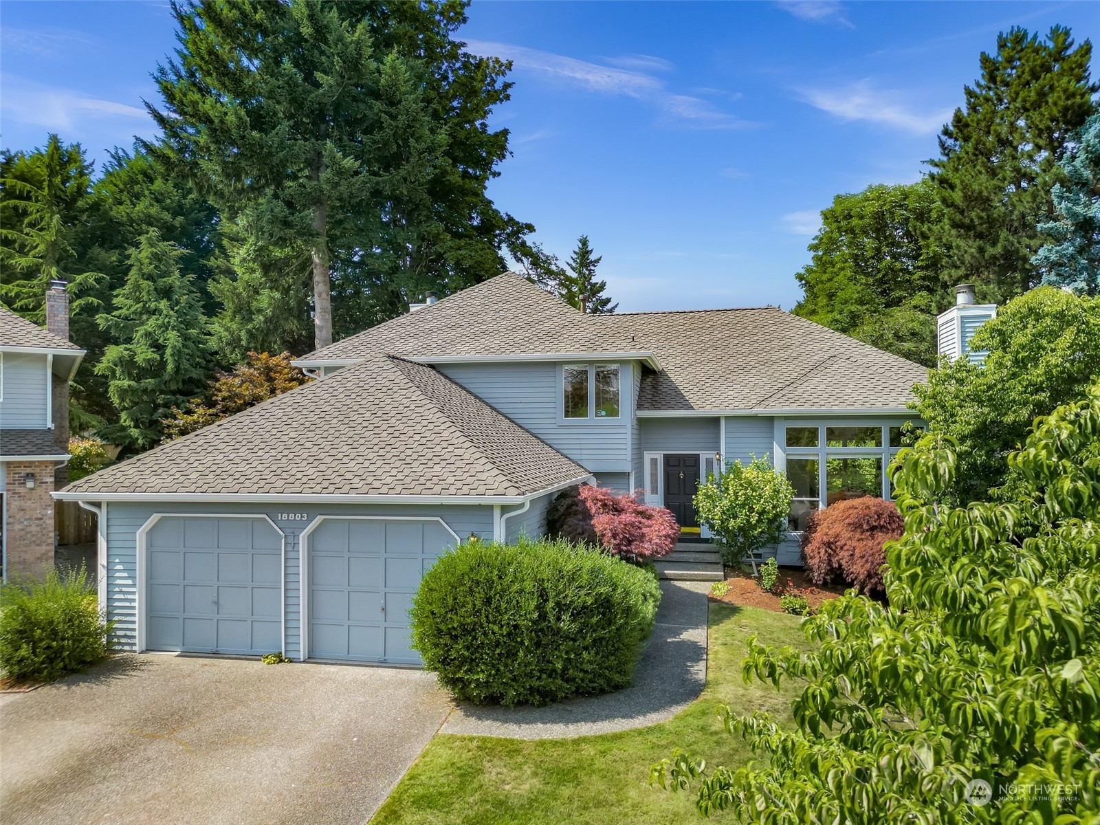 18803 135th Avenue Southeast Renton, WA 98058 - Photo 3 of 35 Gallery Image 3