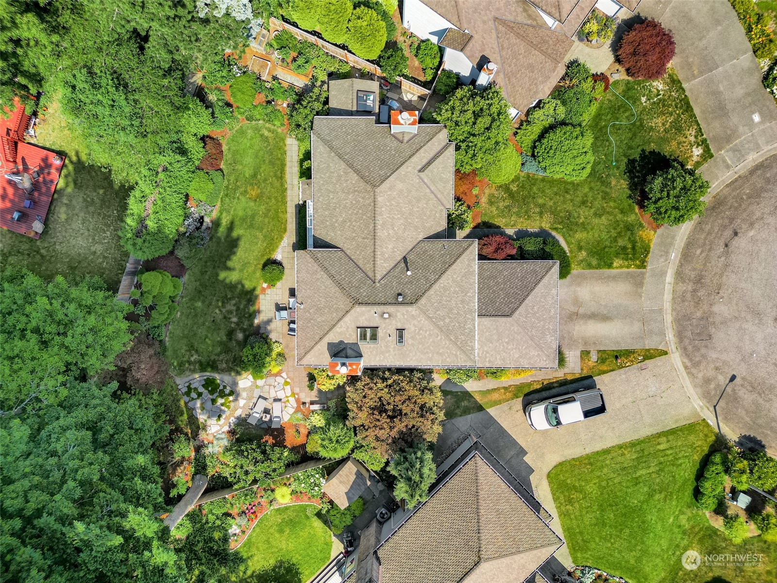 18803 135th Avenue Southeast Renton, WA 98058 - Photo 5 of 35 Gallery Image 5