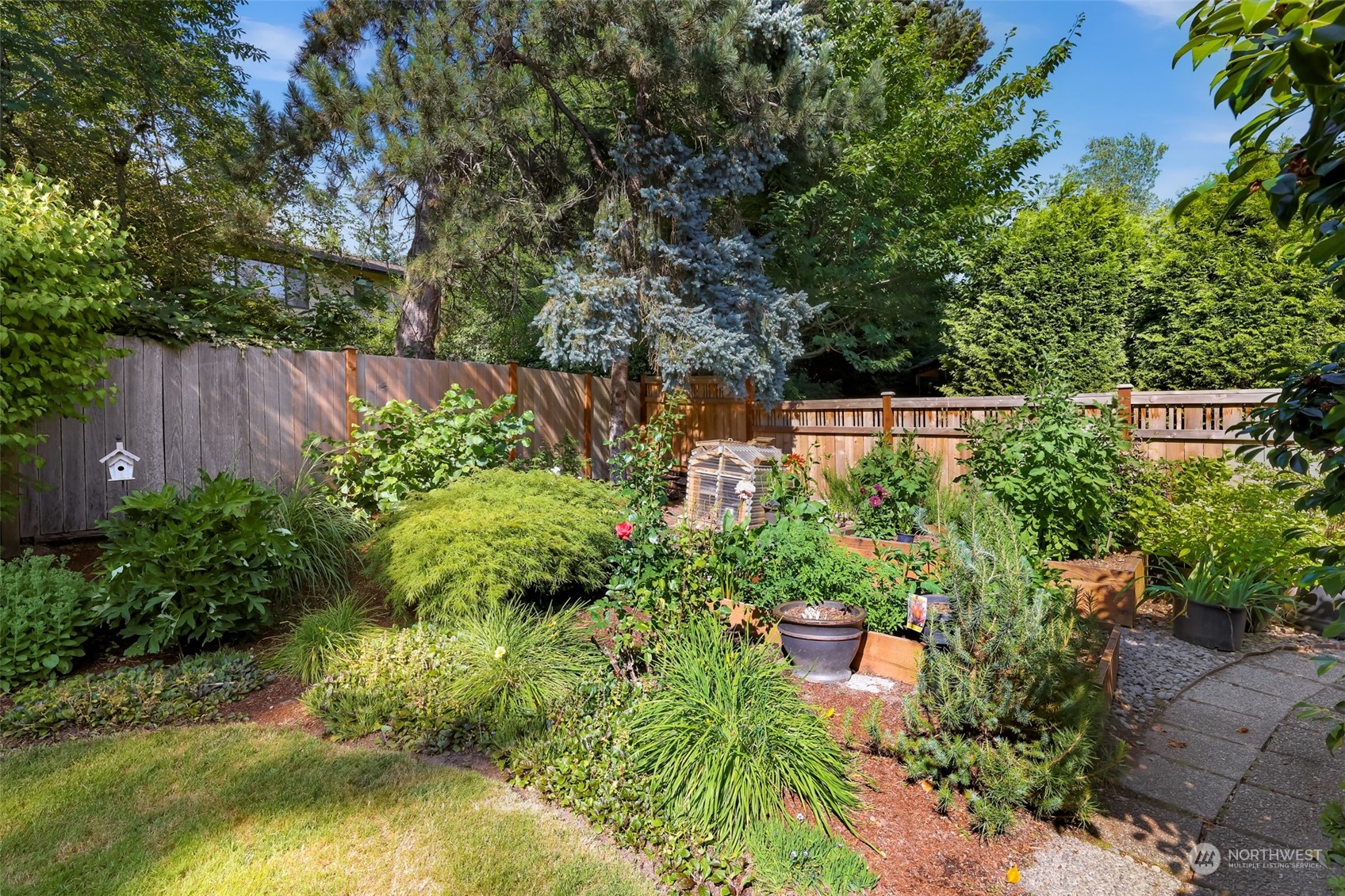 18803 135th Avenue Southeast Renton, WA 98058 - Photo 7 of 35 Gallery Image 7