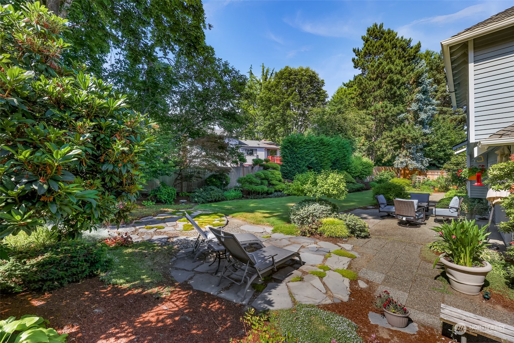 18803 135th Avenue Southeast Renton, WA 98058 - Photo 9 of 35 Gallery Image 9