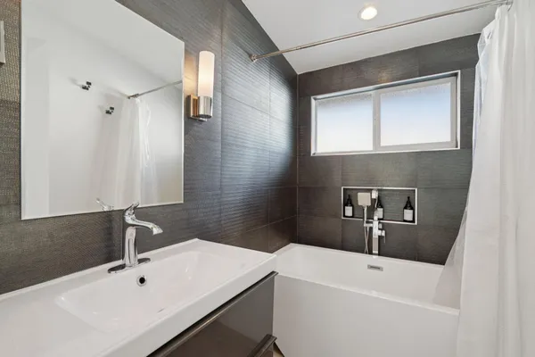 $799,000 | 3530 Eastgate N Road, Palm Springs, CA 92262