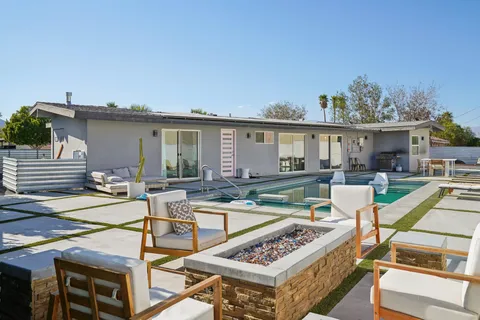 $849,000 | 3530 Eastgate N Road, Palm Springs, CA 92262