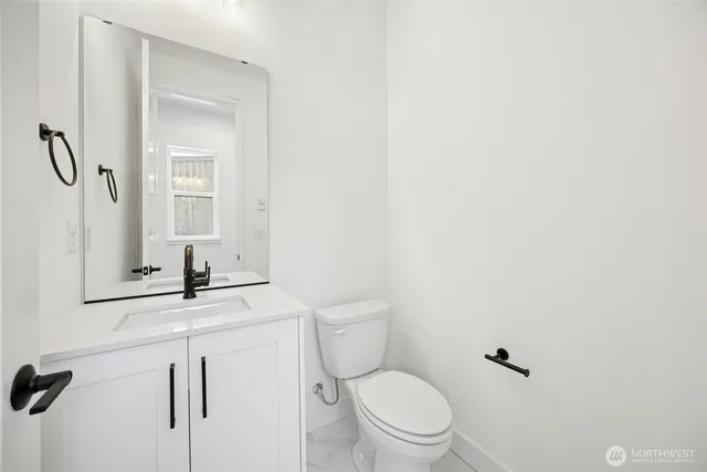 $998,900 | 18814 99th Court Northeast, Unit B, Bothell, WA 98011