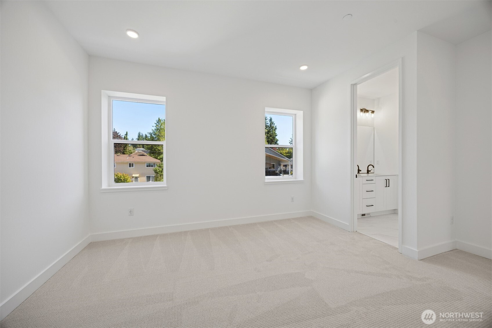 18814 99th Court Northeast, Unit B Bothell, WA 98011 - Photo 22 of 39