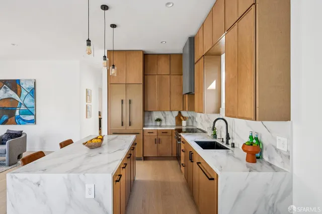 $2,295,000 | 3821 23rd Street, San Francisco, CA 94114