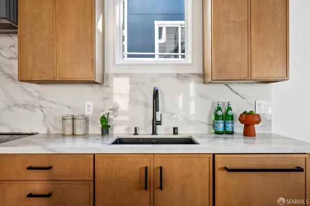 $2,295,000 | 3821 23rd Street, San Francisco, CA 94114