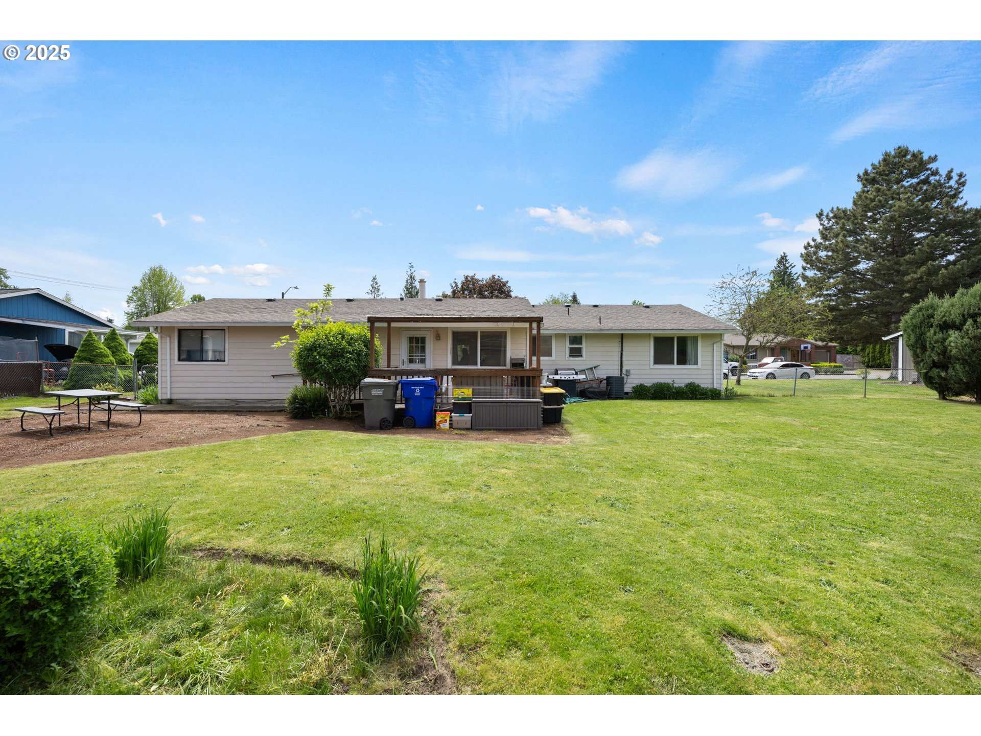 3259 Southeast 5th Street Gresham, OR 97080 - Photo 6 of 30