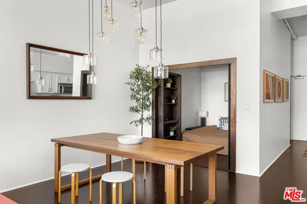 $599,999 | 420 San Pedro Street, Unit 410, Los Angeles, CA 90013