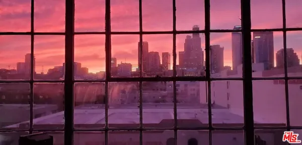 $599,999 | 420 San Pedro Street, Unit 410, Los Angeles, CA 90013