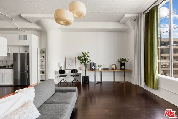 $599,999 | 420 San Pedro Street, Unit 410, Los Angeles, CA 90013