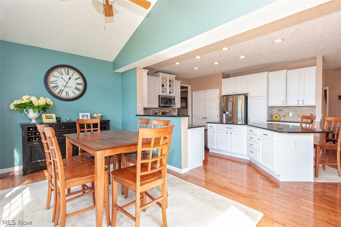 4514 Ridgestone Way Medina, OH 44256 - Photo 10 of 35 Gallery Image 10
