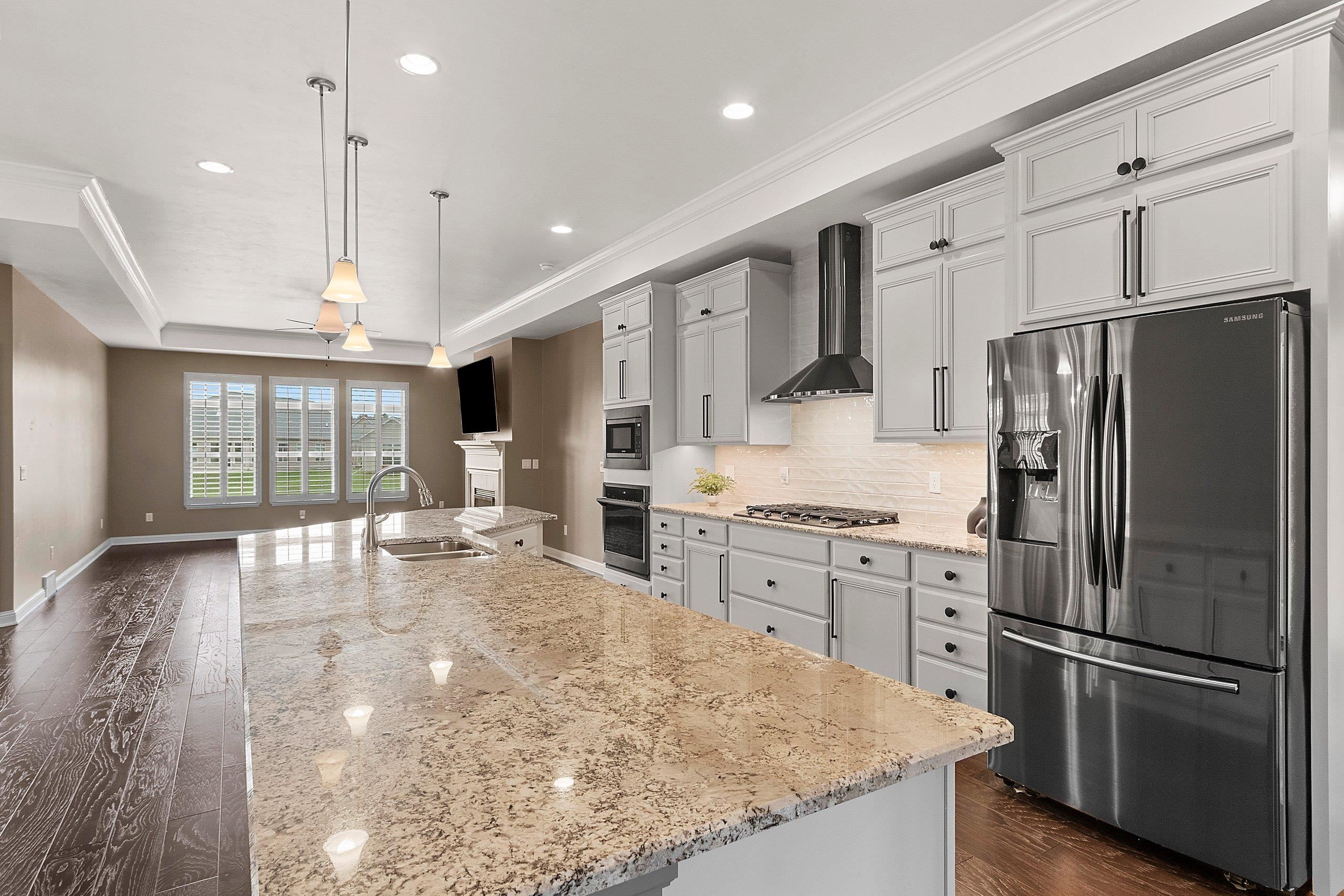 200 Raccoon Berry Way Green Bay, WI 54311 - Photo 7 of 63