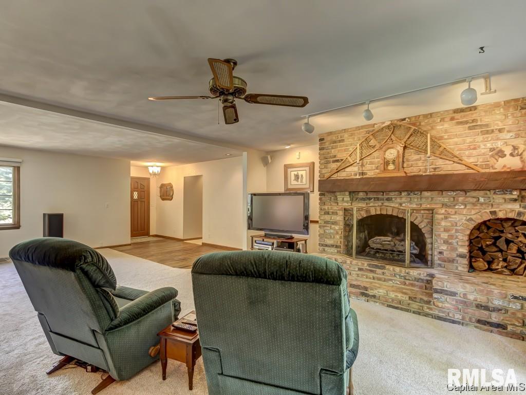 6 Harlan Court Springfield, IL 62712 - Photo 5 of 36 Gallery Image 5