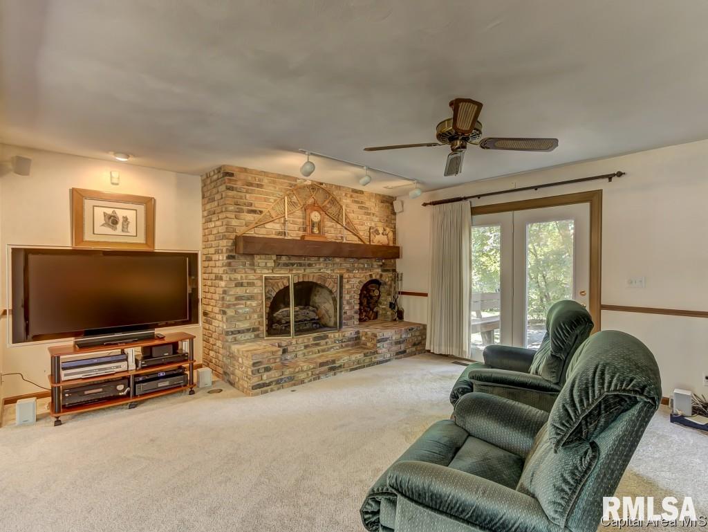 6 Harlan Court Springfield, IL 62712 - Photo 6 of 36 Gallery Image 6
